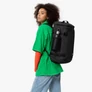 Kép 2/6 - Eastpak Carry Pack - Black Utazótáska Laptoptartóval (30 liter, 17")